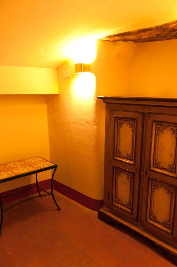 Palazzo Benucci Bed & Breakfast San Gimignano Dış mekan fotoğraf